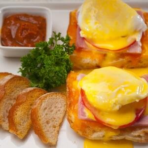 Egg Cheese & Sausage Muffin/Croissant